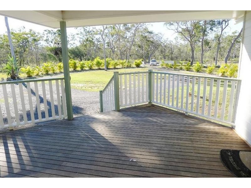 73 Marina Dr, Pacific Haven QLD 4659