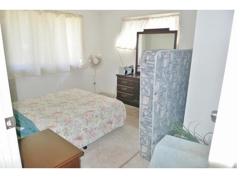 73 Marina Dr, Pacific Haven QLD 4659