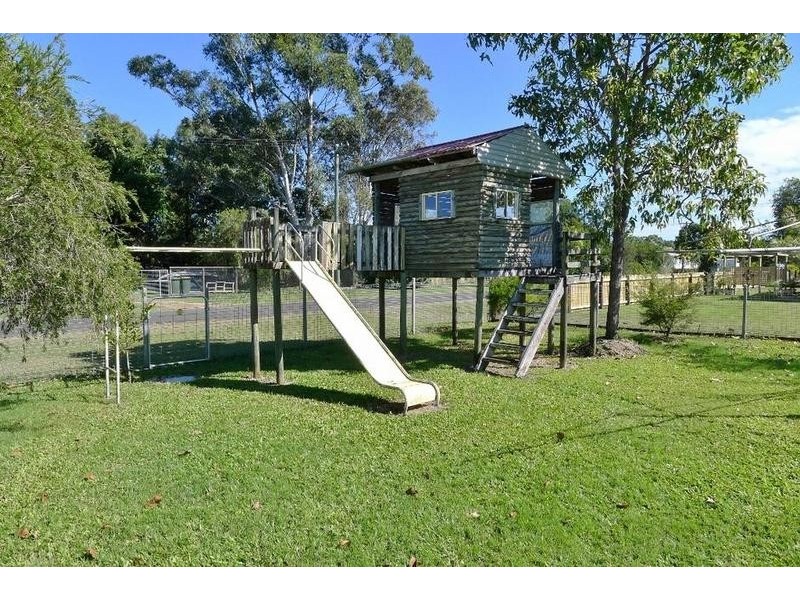 6 Martha Street, Howard QLD 4659