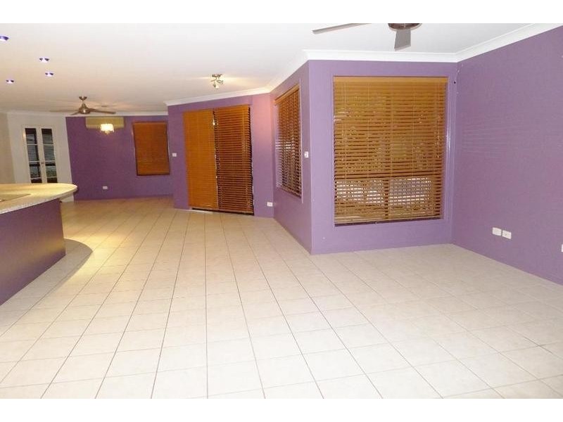 105 Todd St, Torbanlea QLD 4662