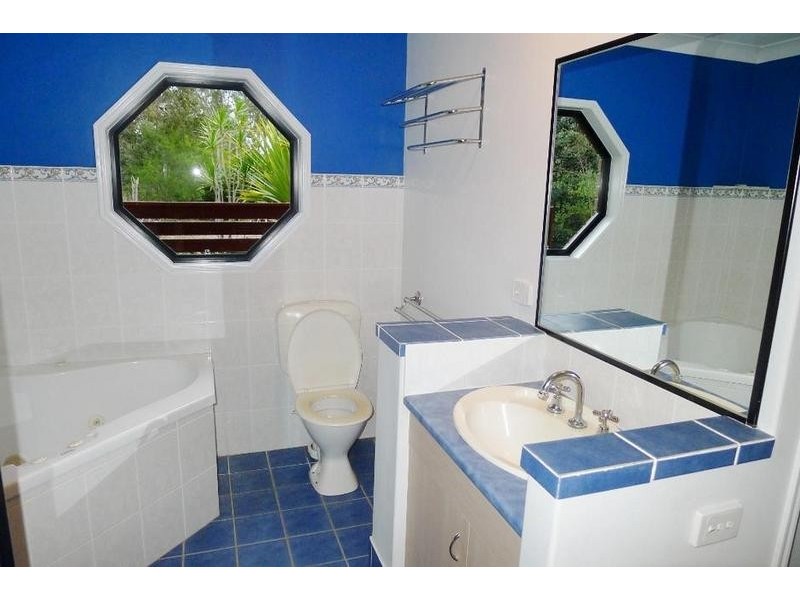 105 Todd St, Torbanlea QLD 4662