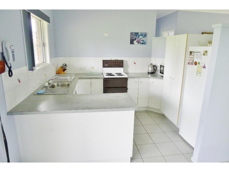 2-6 Colman Cresent, Burrum River QLD 4659