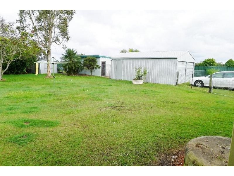 2-6 Colman Cresent, Burrum River QLD 4659