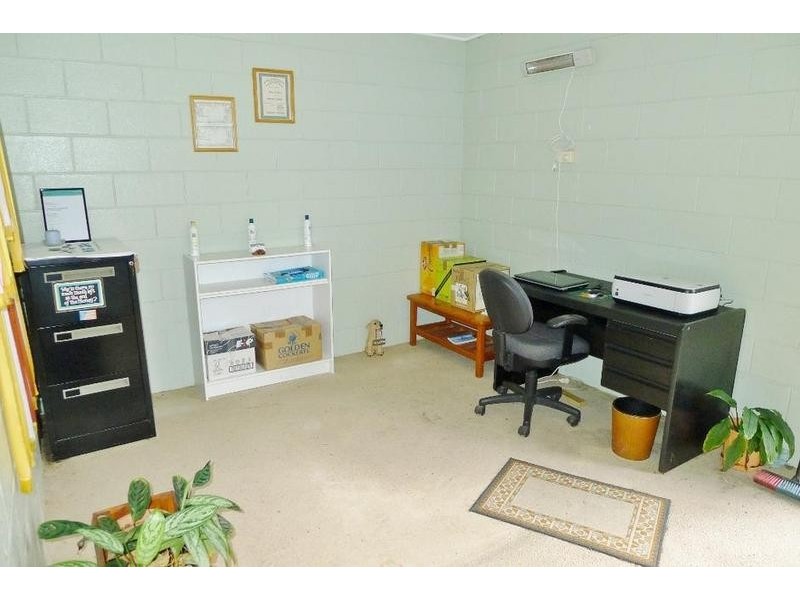 2-6 Colman Cresent, Burrum River QLD 4659