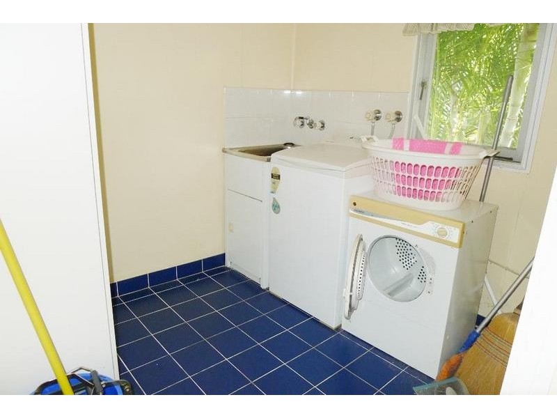 60 Steley St, Howard QLD 4659