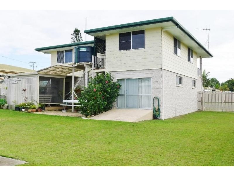 41 Riverview Dr, Burrum Heads QLD 4659