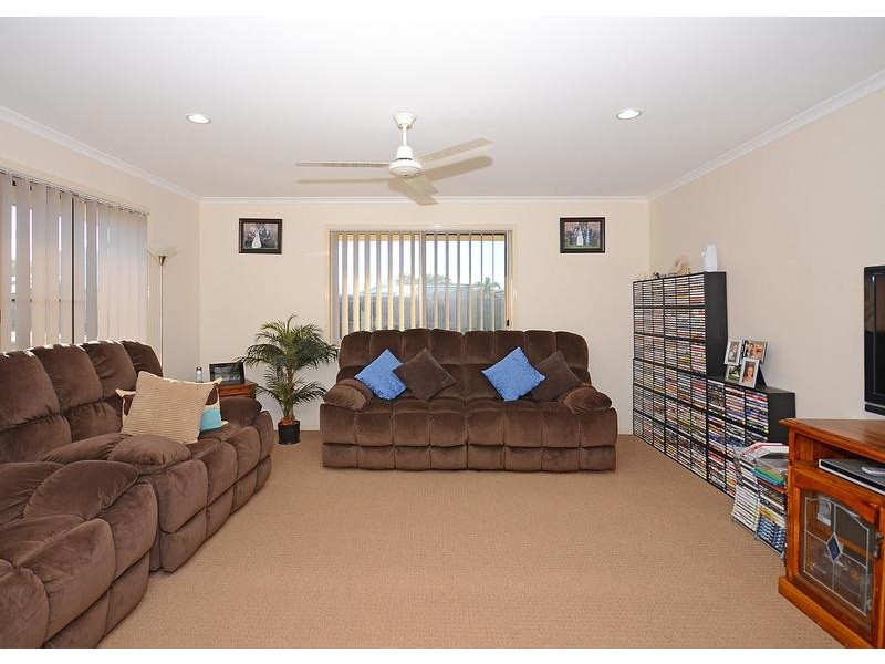 33 Fraser Waters Pde, Toogoom QLD 4655