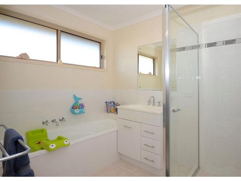 33 Fraser Waters Pde, Toogoom QLD 4655
