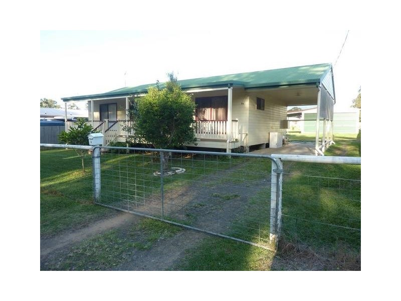 16 PRAWLE ST, Howard QLD 4659