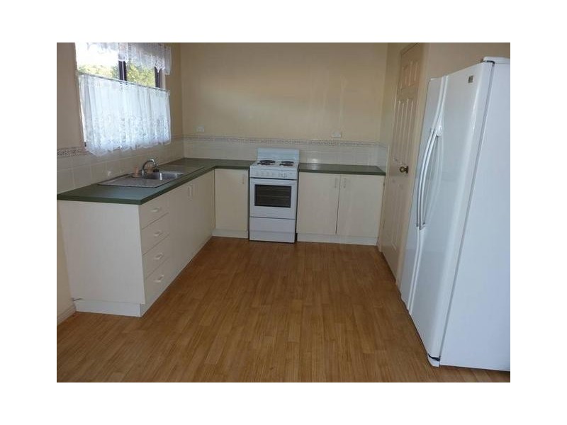 16 PRAWLE ST, Howard QLD 4659