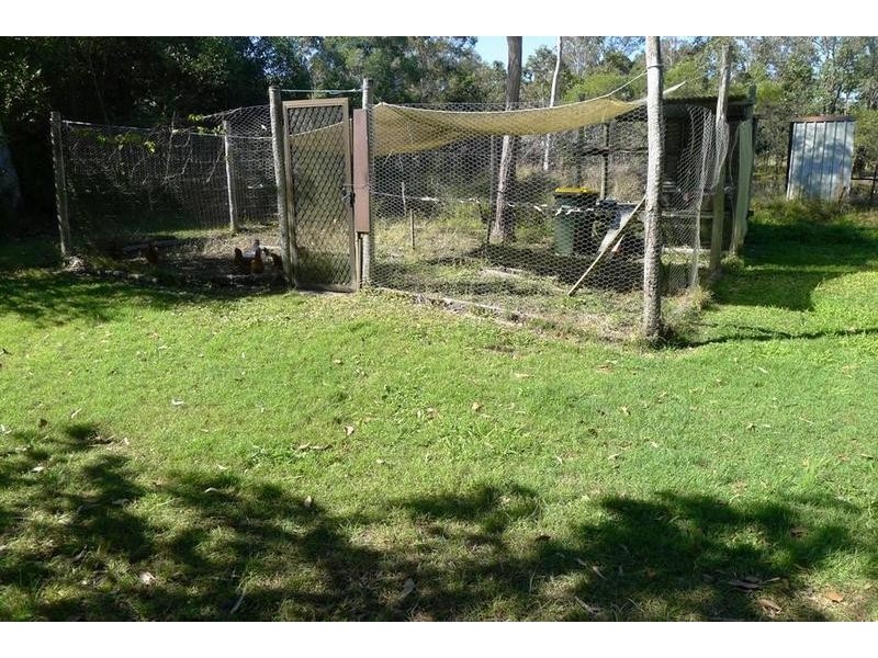 76 Pacific Haven Dr, Howard QLD 4659