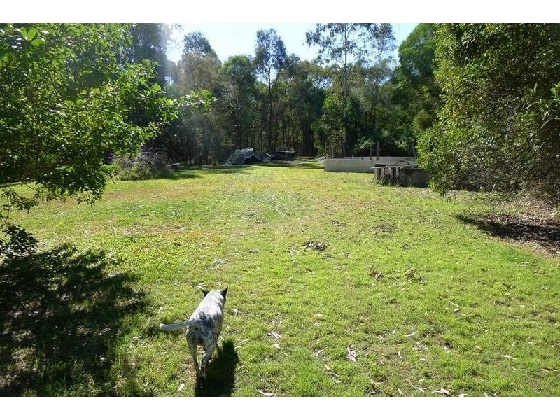 76 Pacific Haven Dr, Howard QLD 4659