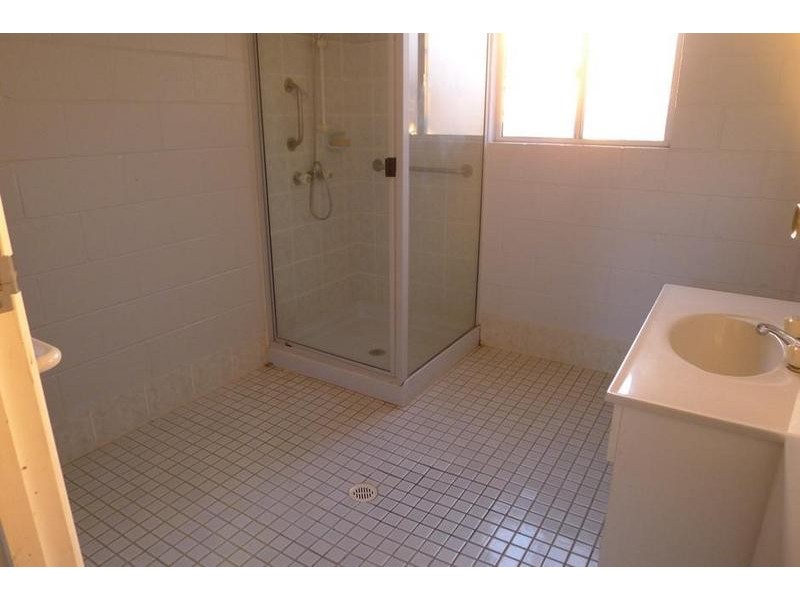 8-10 Whitley Street, Howard QLD 4659