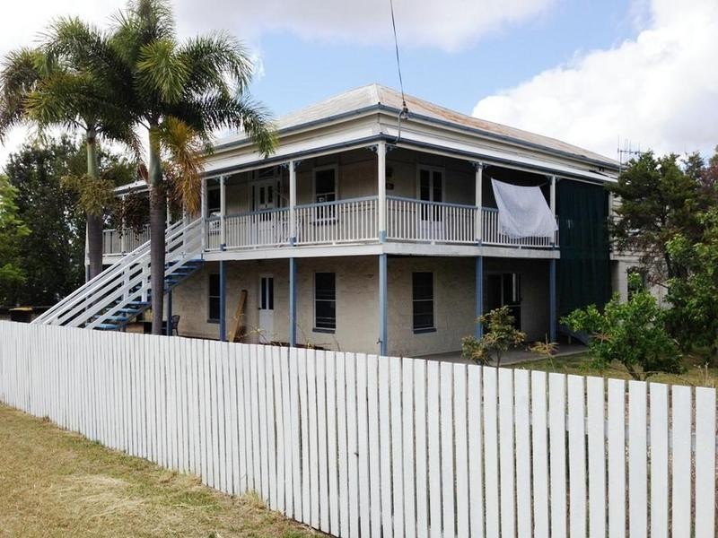 8-10 Whitley Street, Howard QLD 4659