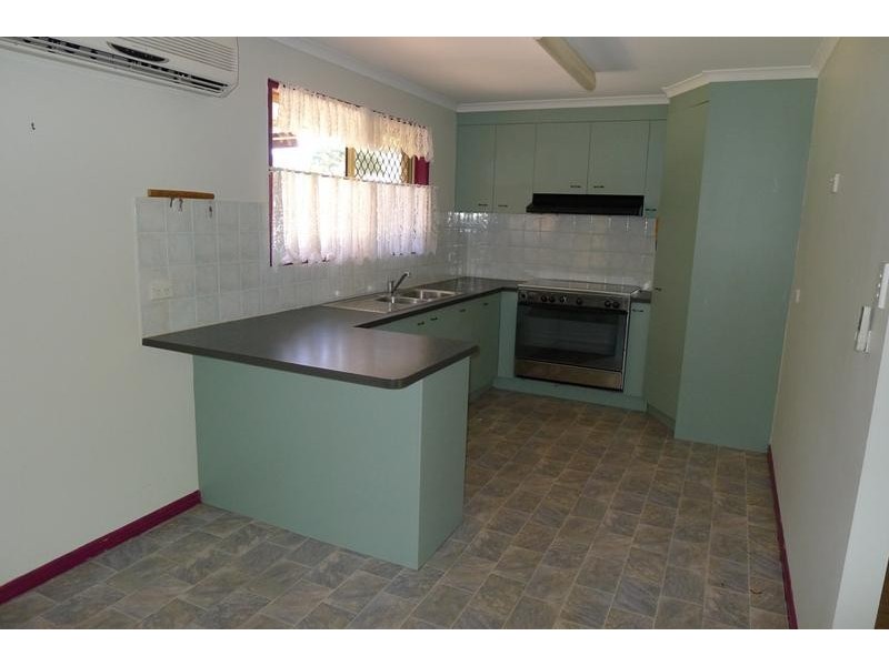 31 Marina Drive, Pacific Haven QLD 4659