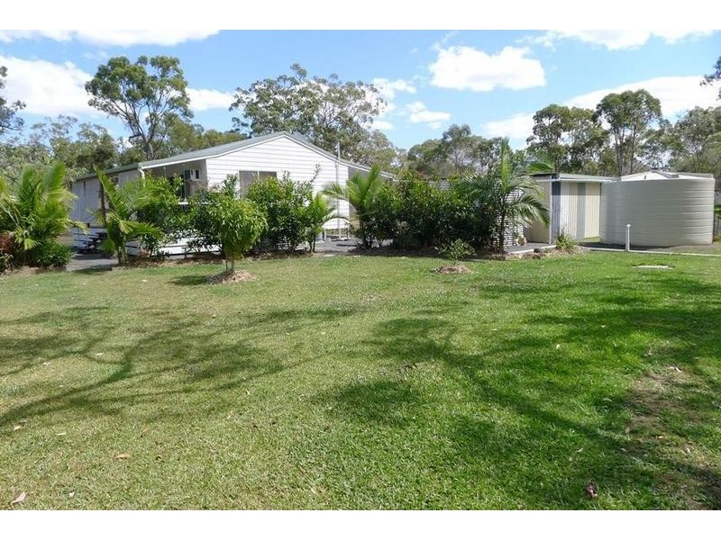 21 Ranch Park Dr, Pacific Haven QLD 4659