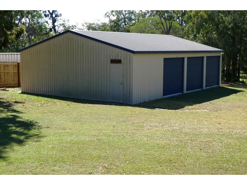 39 Raintree Ave, Burrum Heads QLD 4659