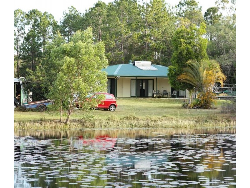 40 East Street, Howard QLD 4659