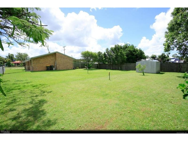 28 Hunter St, Torbanlea QLD 4662