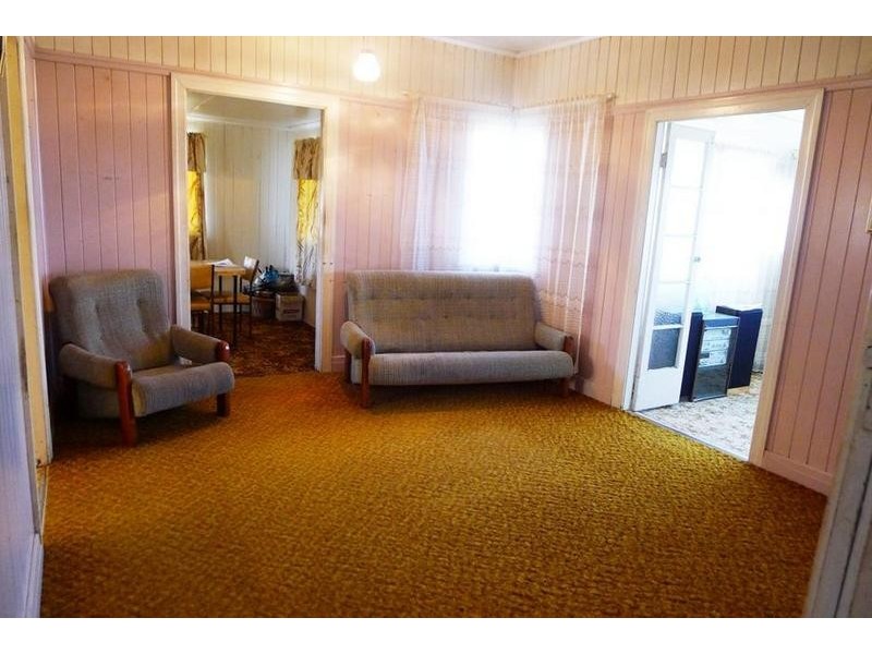 13 Union St, Torbanlea QLD 4662