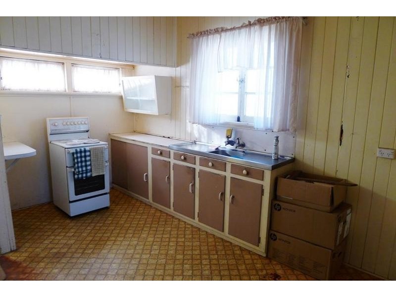 13 Union St, Torbanlea QLD 4662