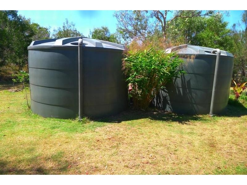 8 Island Close, Pacific Haven QLD 4659