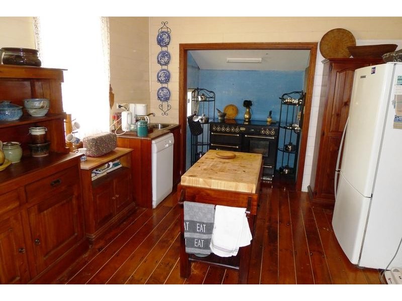 43 Condamine Rd, Howard QLD 4659