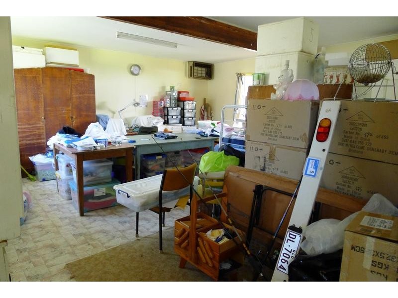 96 Thomas St, Howard QLD 4659