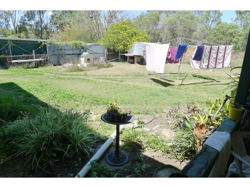 96 Thomas St, Howard QLD 4659
