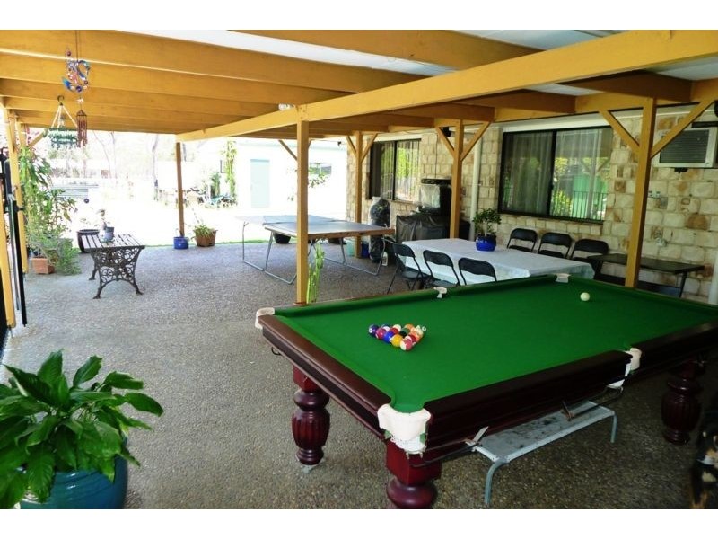 52 Hunter St, Torbanlea QLD 4662