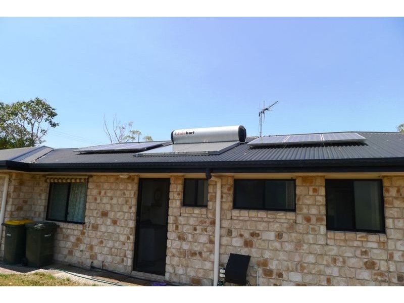 52 Hunter St, Torbanlea QLD 4662