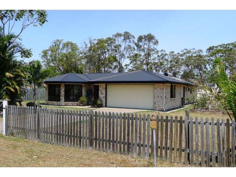 52 Hunter St, Torbanlea QLD 4662