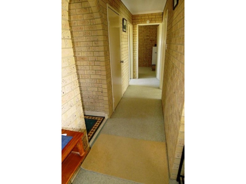 83 Watkins St, Howard QLD 4659