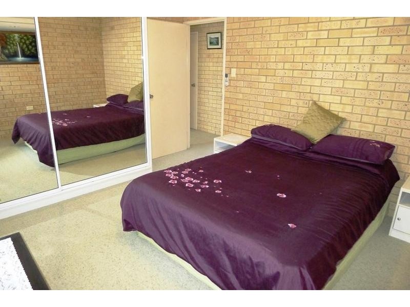 83 Watkins St, Howard QLD 4659