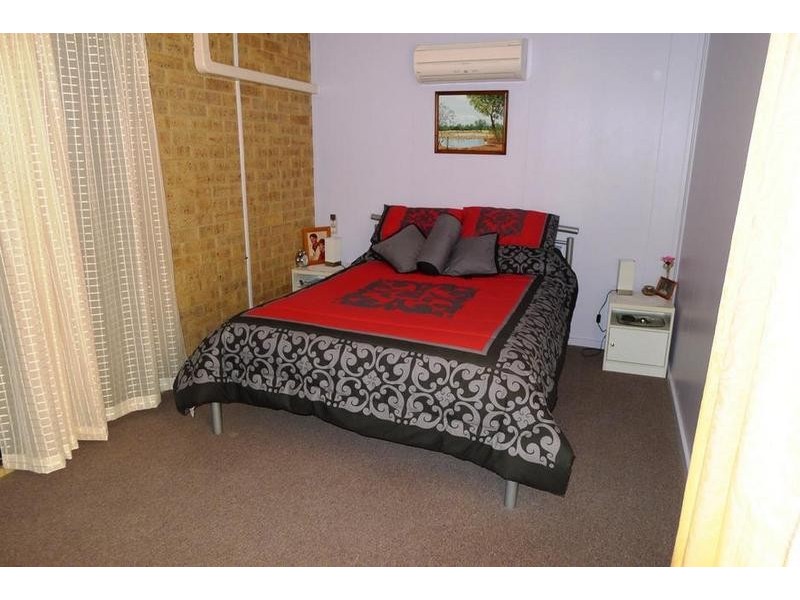 83 Watkins St, Howard QLD 4659