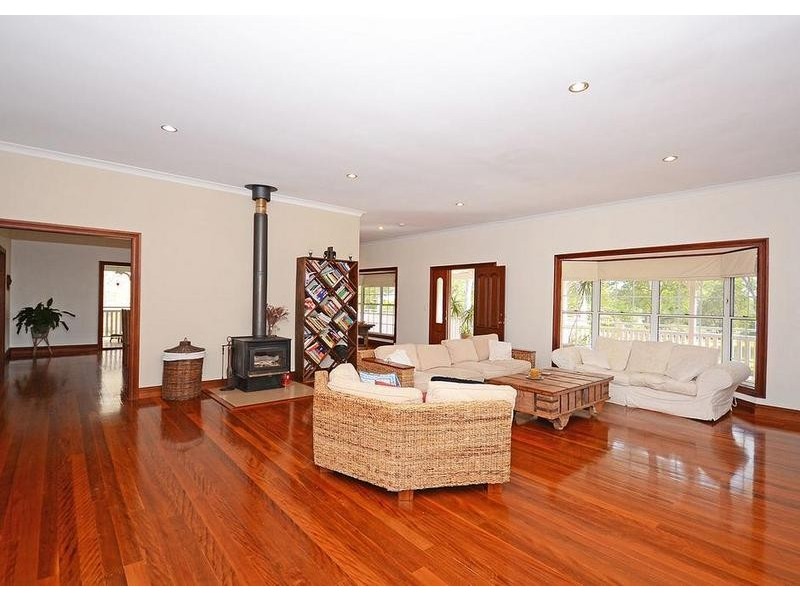 7 Dreamtime Ave, Burrum Heads QLD 4659