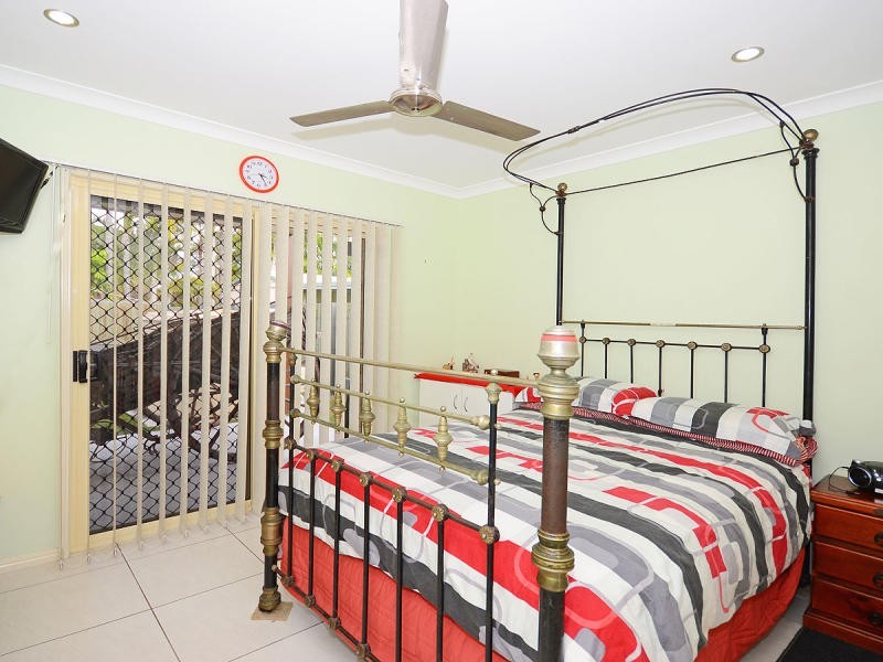 6 TORBANLEA STREET, Burrum Heads QLD 4659