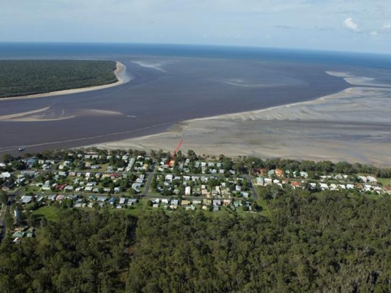 6 TORBANLEA STREET, Burrum Heads QLD 4659