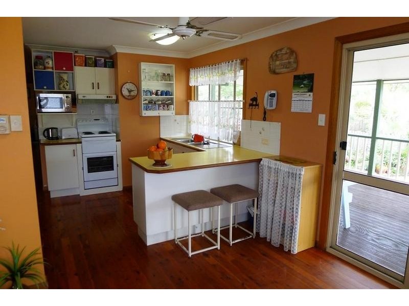 61 Kent Parade, Torbanlea QLD 4662