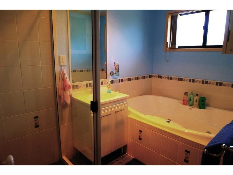 52 Hunter Street, Torbanlea QLD 4662