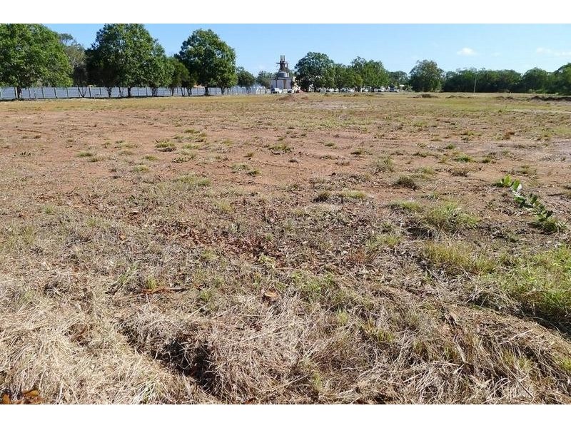 7 Power House Rd, Howard QLD 4659