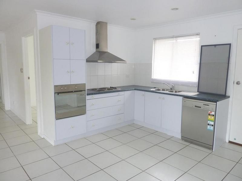 48 James St, Howard QLD 4659