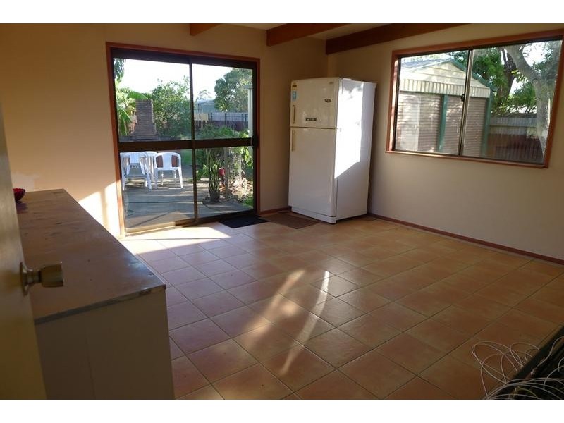 14 Crawford St, Torbanlea QLD 4662