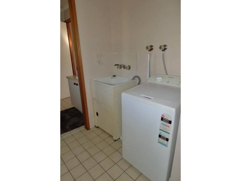 14 Crawford St, Torbanlea QLD 4662