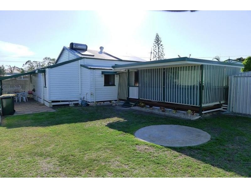 11 Hunter St, Torbanlea QLD 4662
