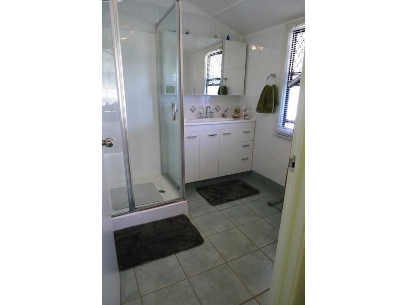 11 Hunter St, Torbanlea QLD 4662