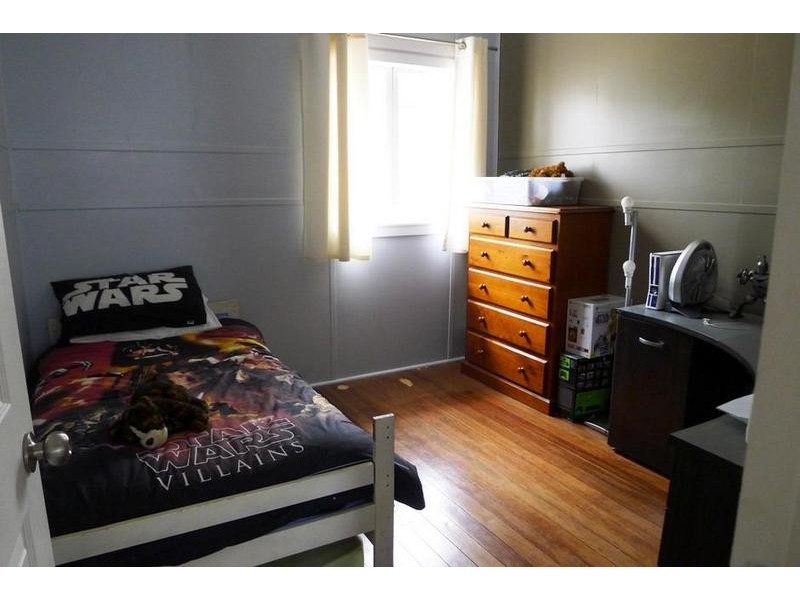 21 East St, Howard QLD 4659