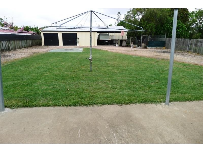 6 Gympie St, Torbanlea QLD 4662