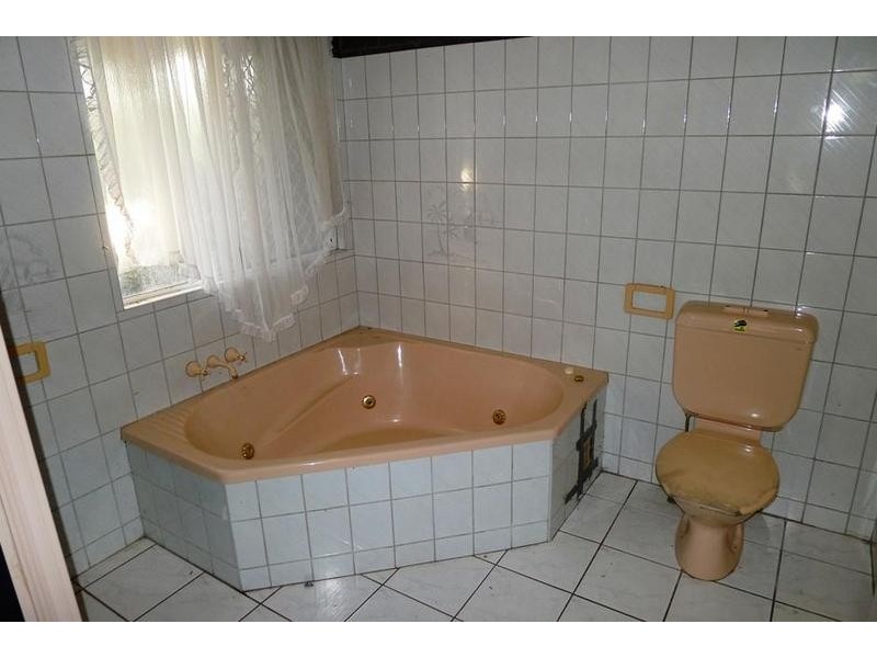 1 Bentwood Street, Burrum Heads QLD 4659