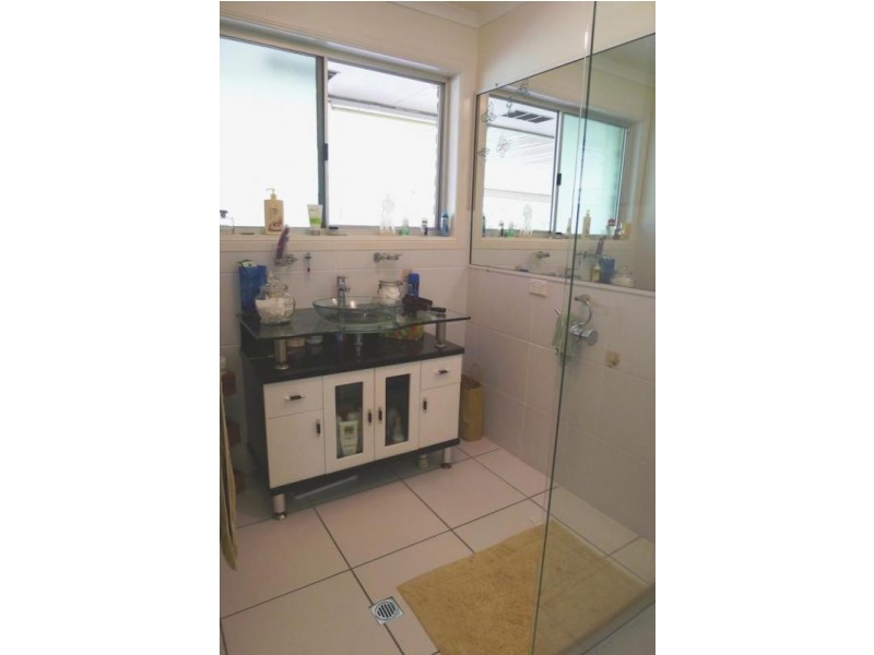 143 Burrum River Rd, Torbanlea QLD 4662